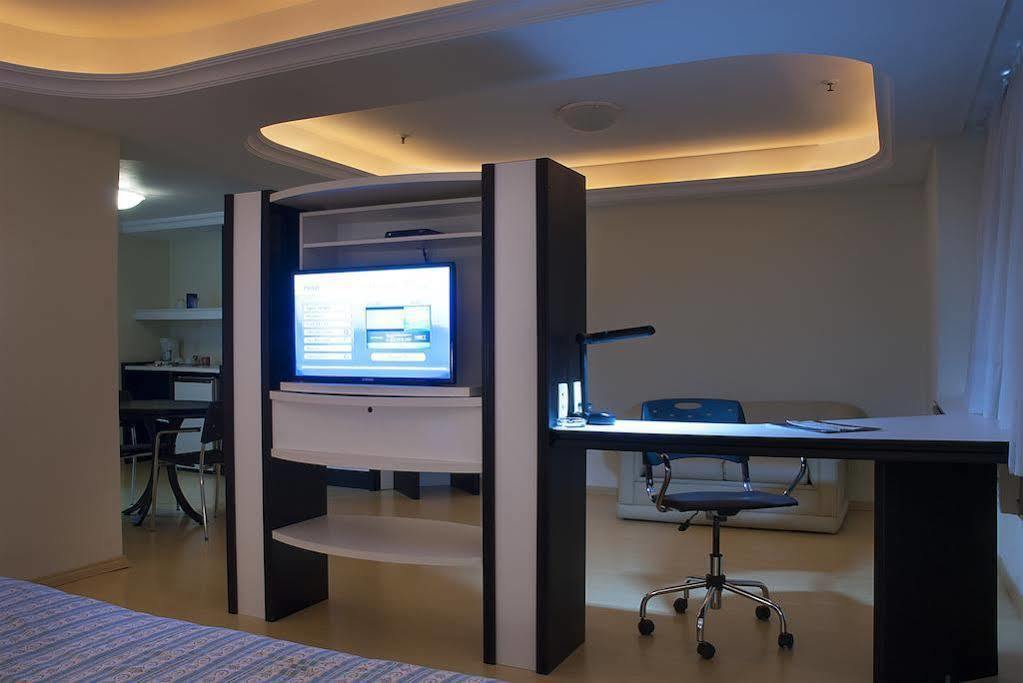 Master Premium Palace Porto Alegre Extérieur photo
