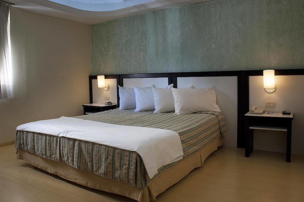 Master Premium Palace Porto Alegre Extérieur photo