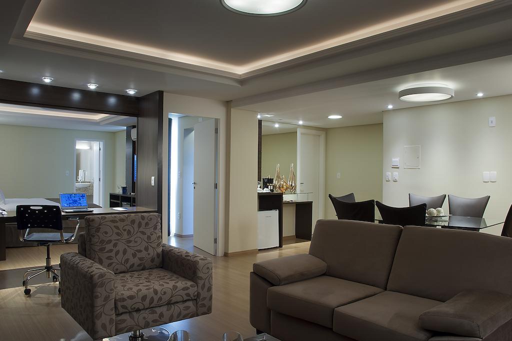Master Premium Palace Porto Alegre Extérieur photo