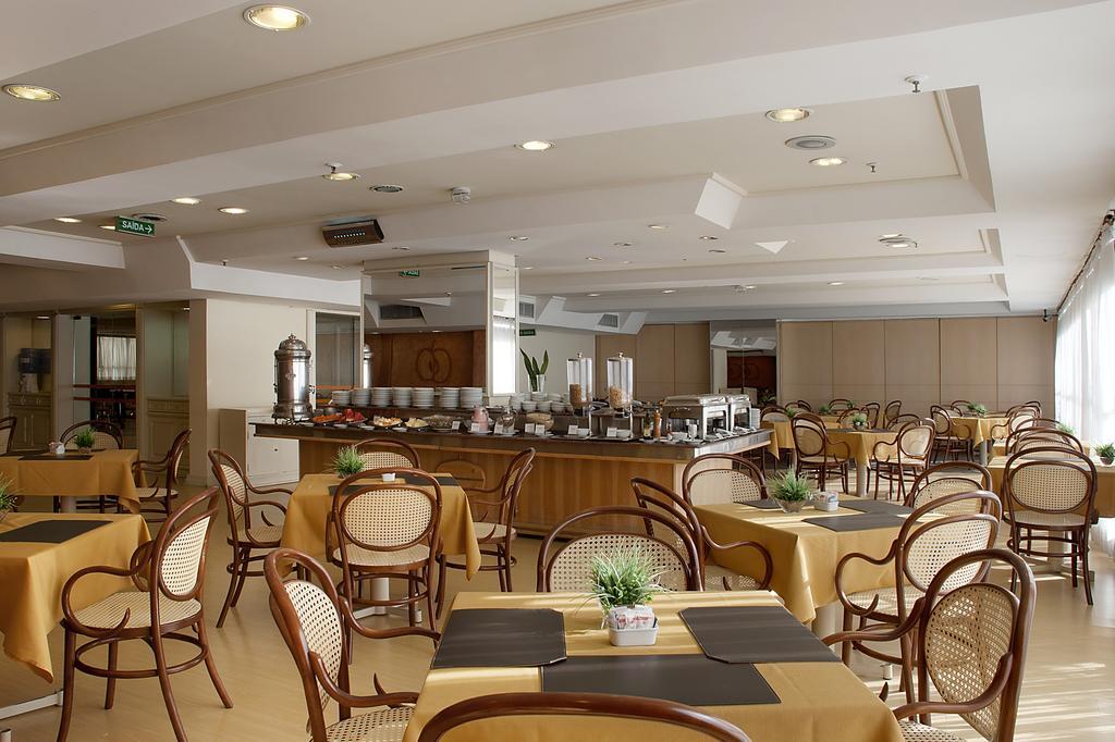 Master Premium Palace Porto Alegre Extérieur photo